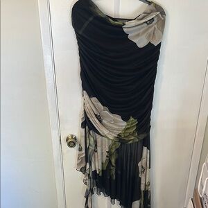 SHEIN Black and Cream Asymmetrical Sheath Dress